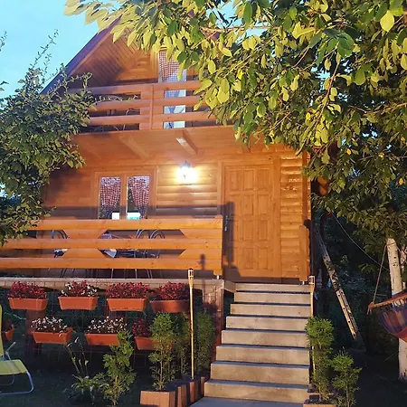 Vacation Sajra Ferienhaus Kulen Vakuf